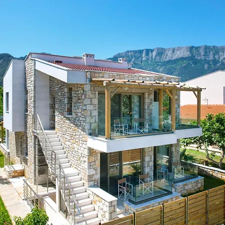 Апарт-отель Brothers 3*