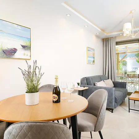 アパートホテル Brothers 3*